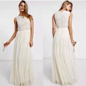 Maya Deluxe long sleeveless Ivory dress with sequins and tulle Size 4